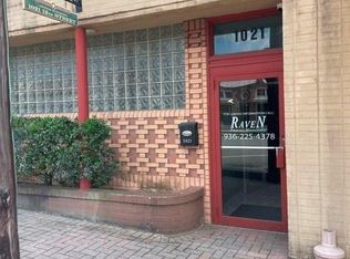 1021 12th St, Huntsville, TX 77340