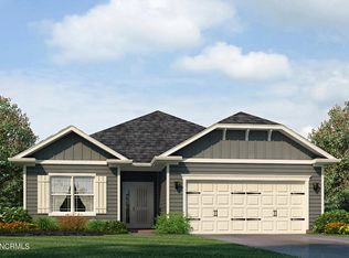 73 Fishing Creek Dr, New Bern, NC 28562