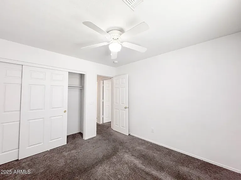 N 82nd Gln — Photo 15