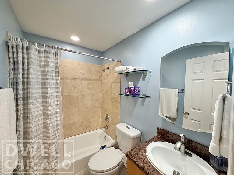 4625 W Lawrence Ave #401 — Photo 18