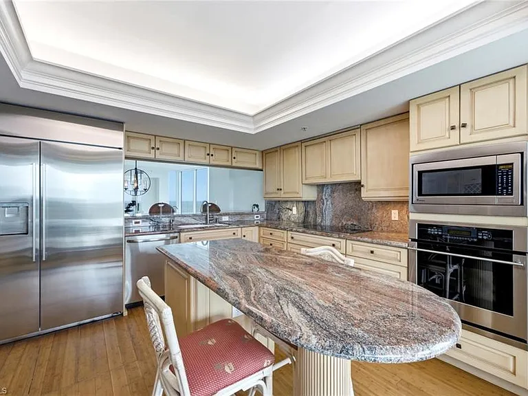60 Seagate Dr #1606 — Photo 14