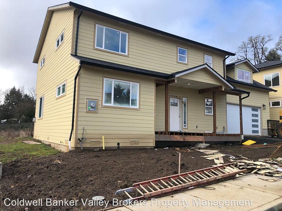 2nd image of 1022 Pippa Ln