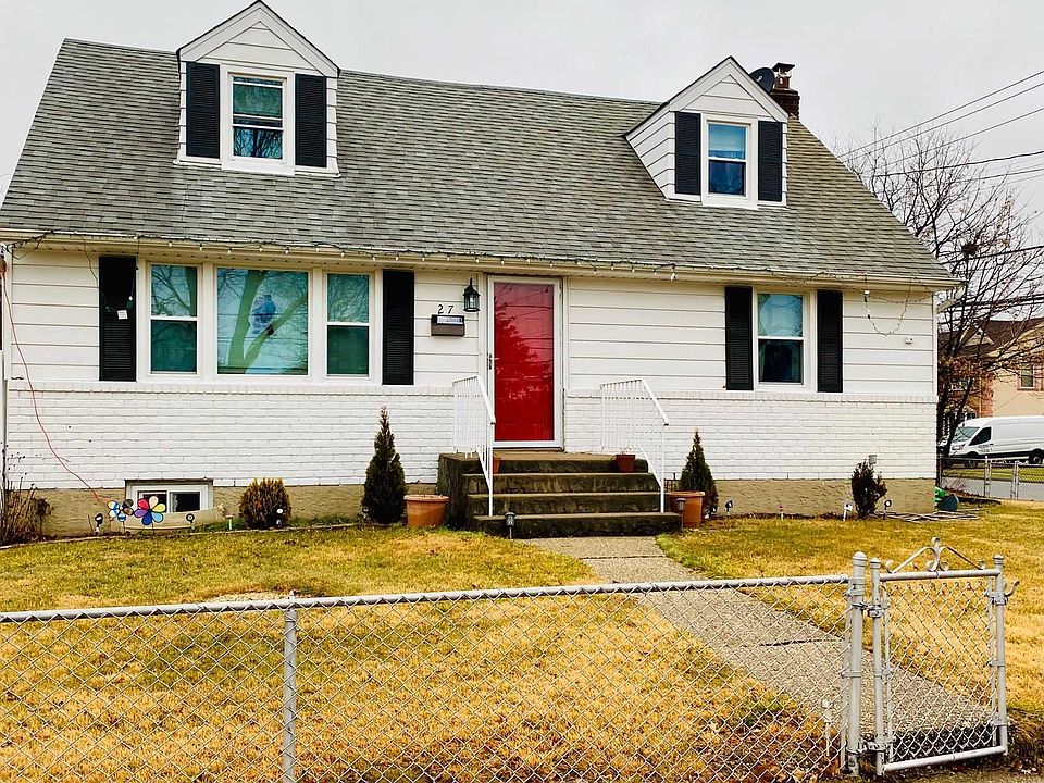 1st image of 27 Colony St