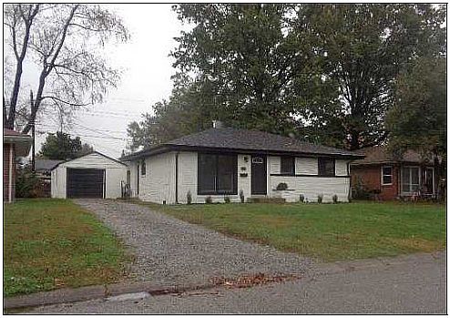 2nd image of 1105 Windsor Dr