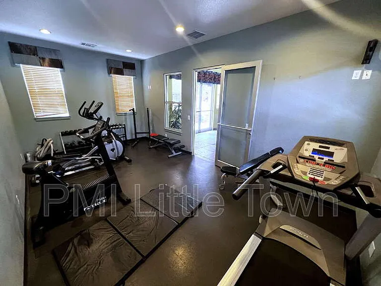 5677 Park Pl #104D — Photo 16
