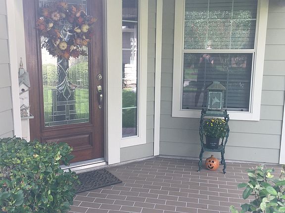 Front entry porch
