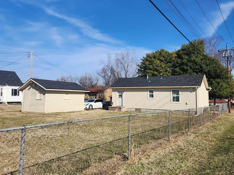 2nd image of 1191 SW Hillsdale St