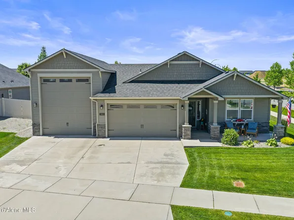 3665 N Croghan Dr, Post Falls, ID 83854