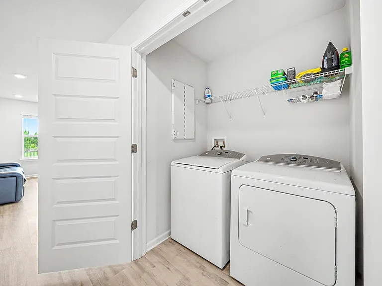 6465 Slabinski Ln — Photo 32