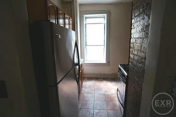 Rented by EXR | media 35