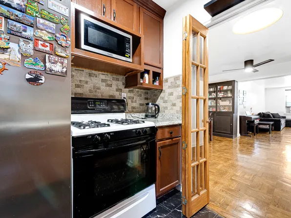 102-55 67th Drive image 10 of 30