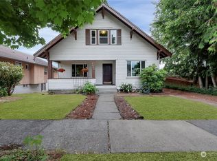 4022 Tacoma Ave S, Tacoma, WA 98418