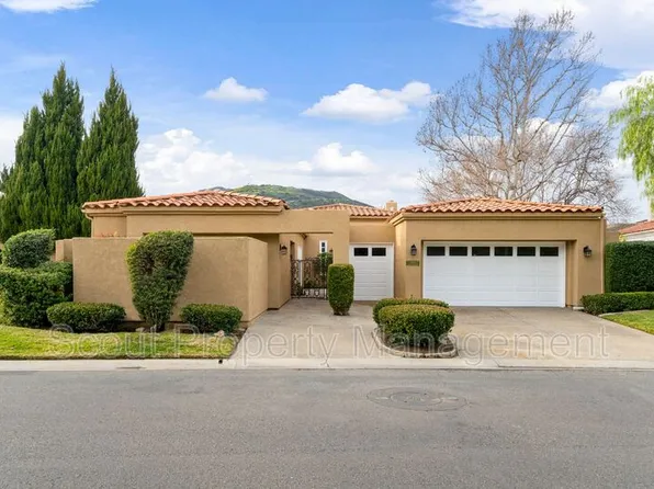 38301 Aberdeen Dr, Murrieta, CA 92562