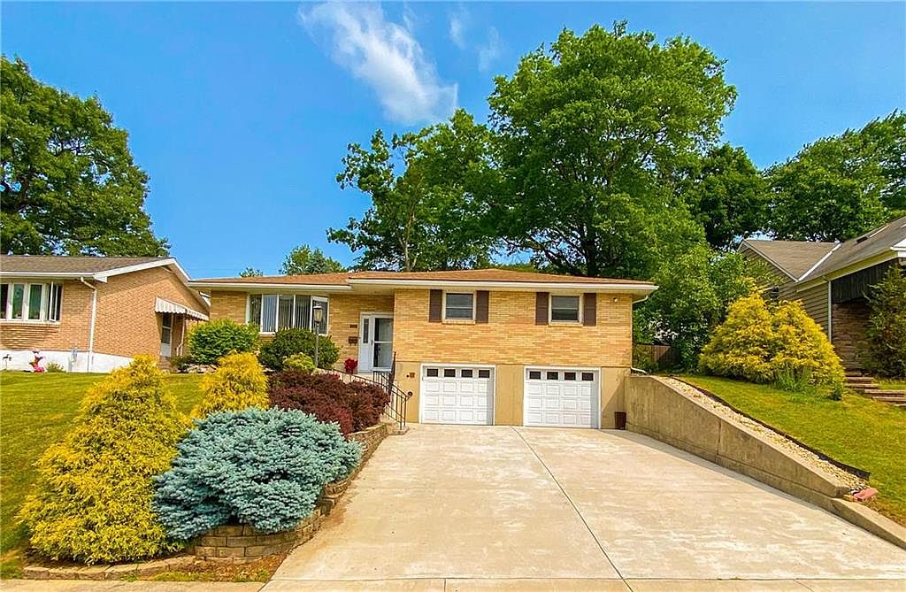 627 Columbia Ave, Palmerton, PA 18071 Zillow