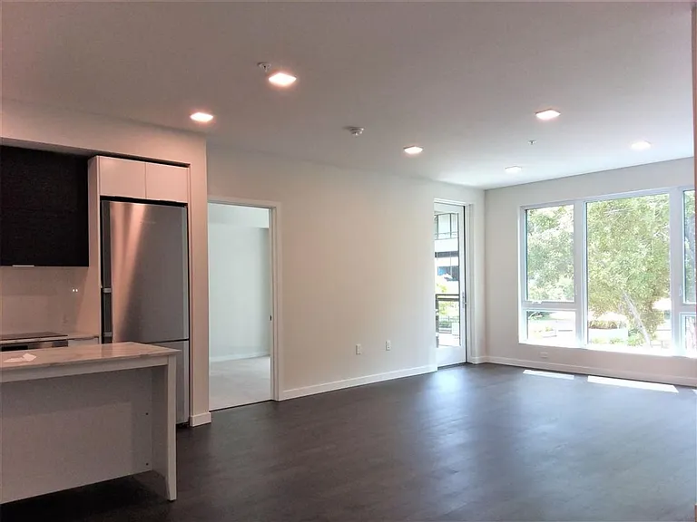 1605 Riviera Ave #406 — Photo 5