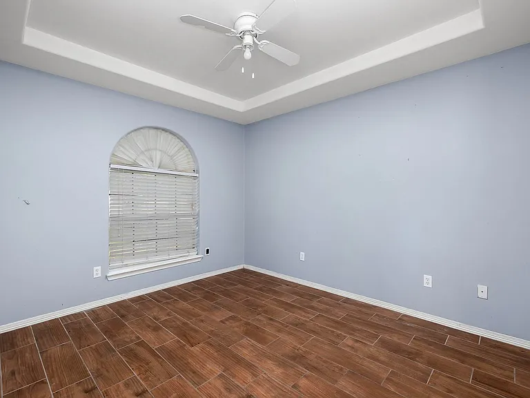 110 San Marcos St — Photo 8