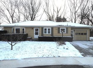 182 Alhambra Dr, Rochester, NY 14622