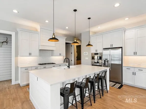 3009 N Price Way, Meridian, ID 83646