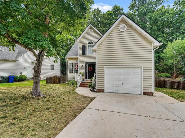 8626 Carileph Ct, Raleigh, NC 27615