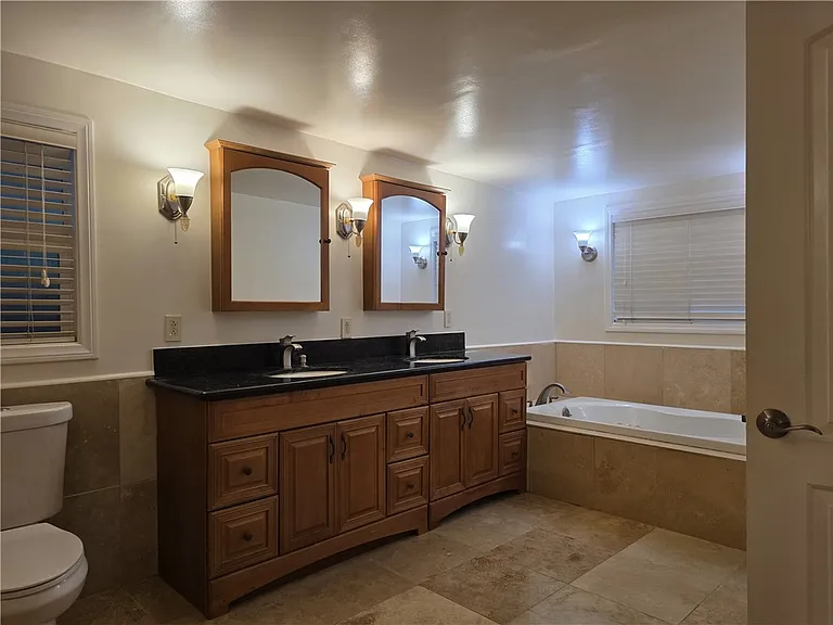 6234 Rowland Ave — Photo 10
