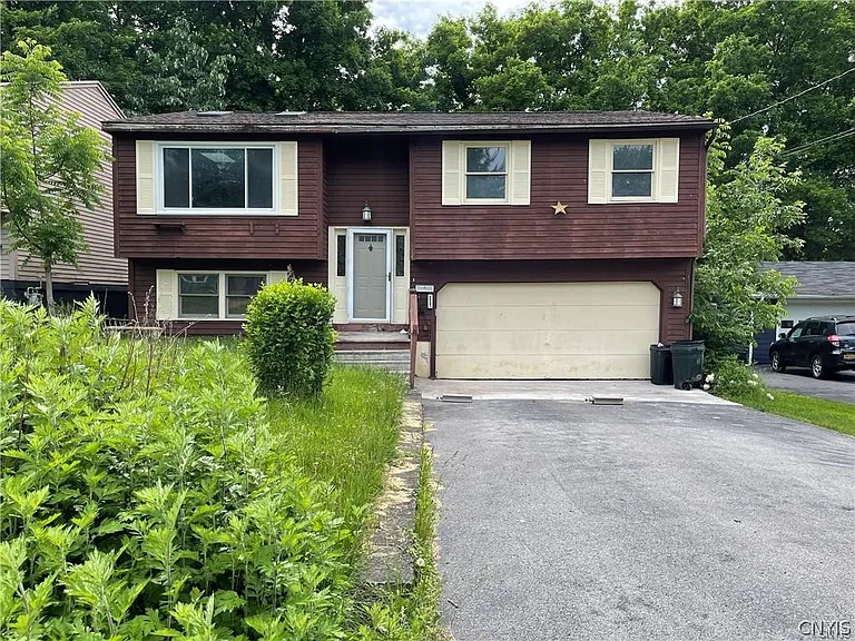 134 Sunhill Ter — Photo 1