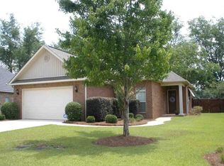 104 Parkview Grv, Kathleen, GA