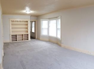 3206 N 23rd St, Milwaukee, WI 53206