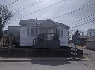 20 W Washington St, McAdoo, PA 18237