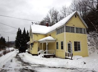 27 Church St, Stewartstown, NH 03576