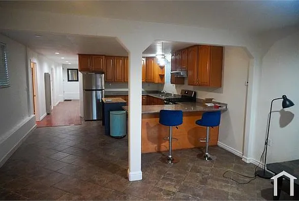 3216 Adeline St #LOWER — Photo 8