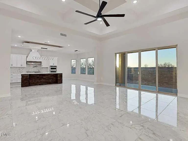 5696 Rio Bonito Cir — Photo 16