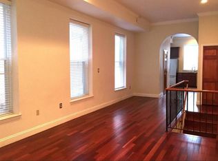 2043 Walnut St UNIT 2, Philadelphia, PA 19103