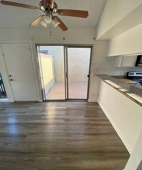 Old Mill Apartments — Photo 36