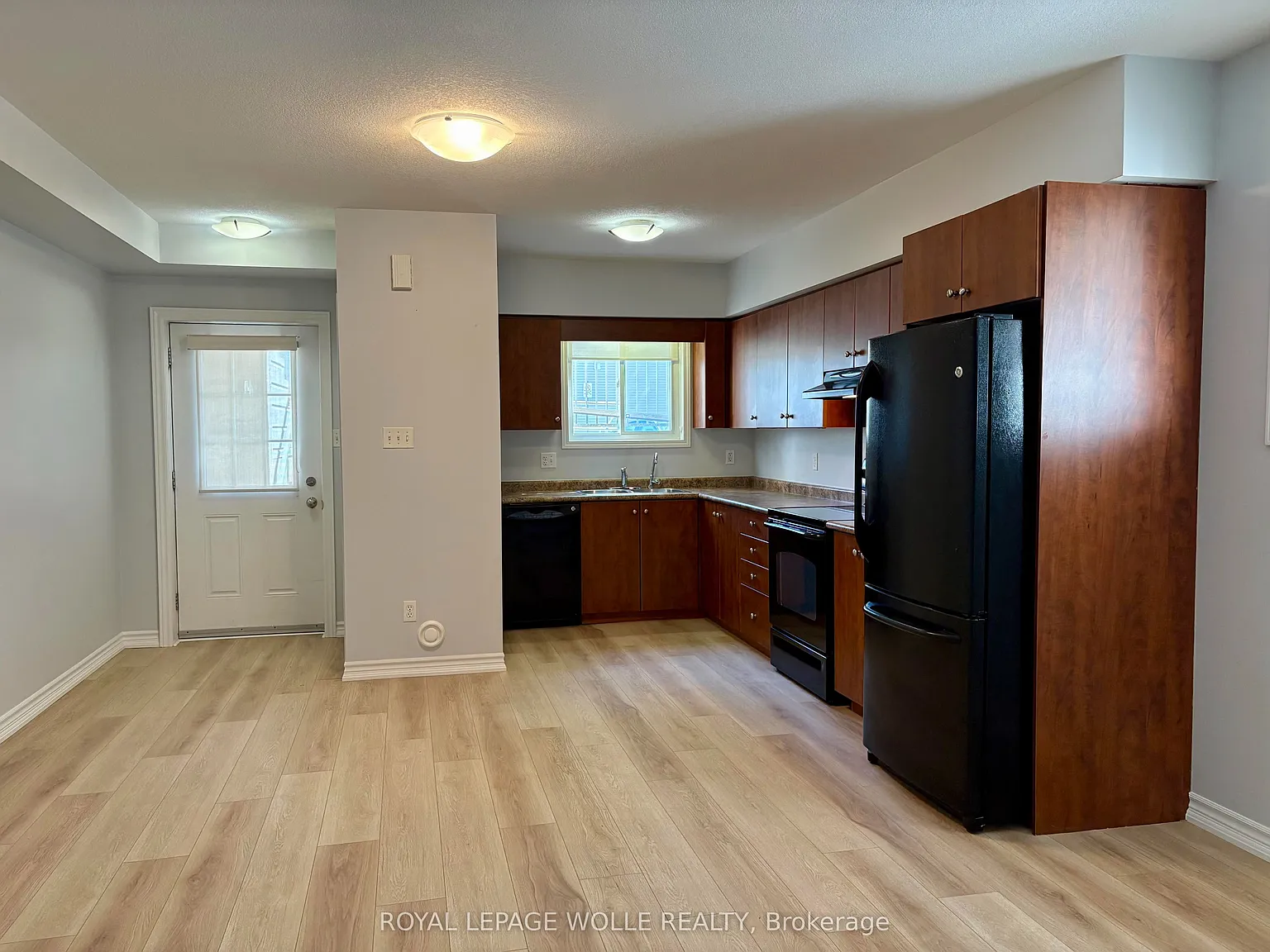 1 bed, $1,800 — Photo 2