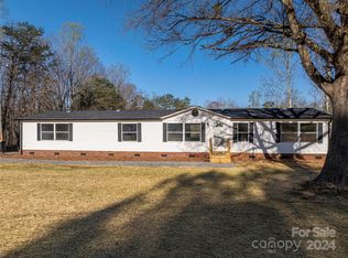 1374 Clarence Beam Rd, Cherryville, NC 28021