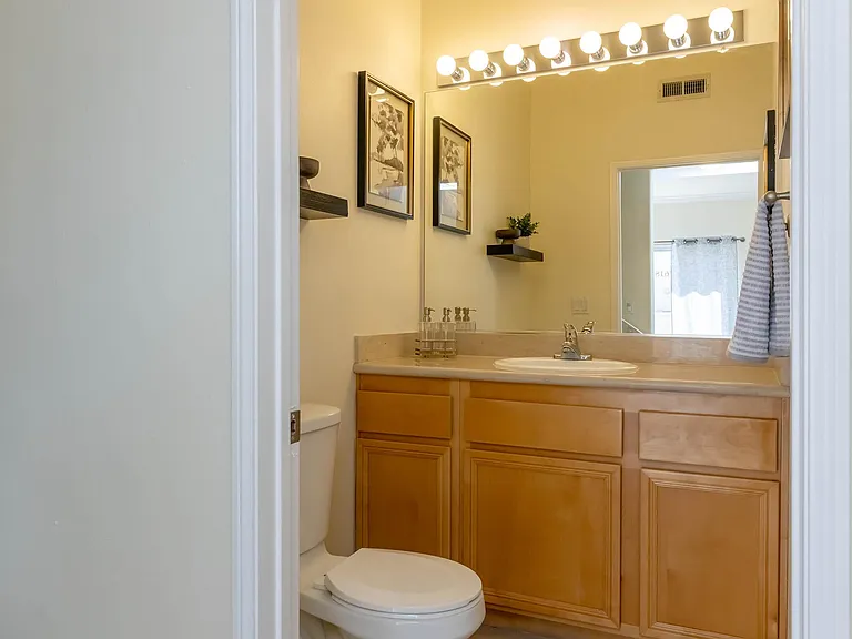 Colony Townhomes — Photo 131