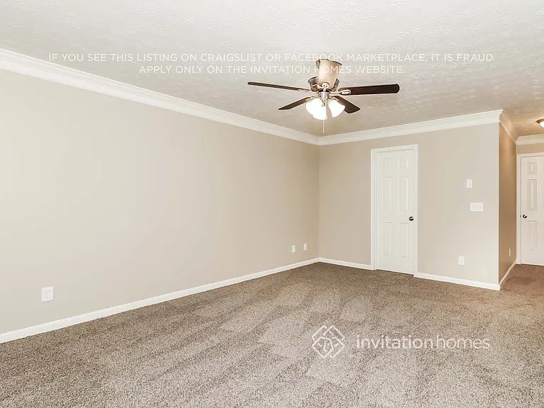 236 Bridgestone Ln — Photo 10