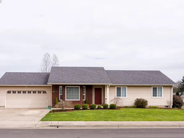 87903 Oak Island Dr, Veneta, OR 97487