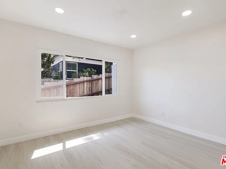 7131 Ramsgate Ave — Photo 16