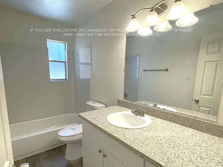 1247 Crescendo Dr — Photo 11