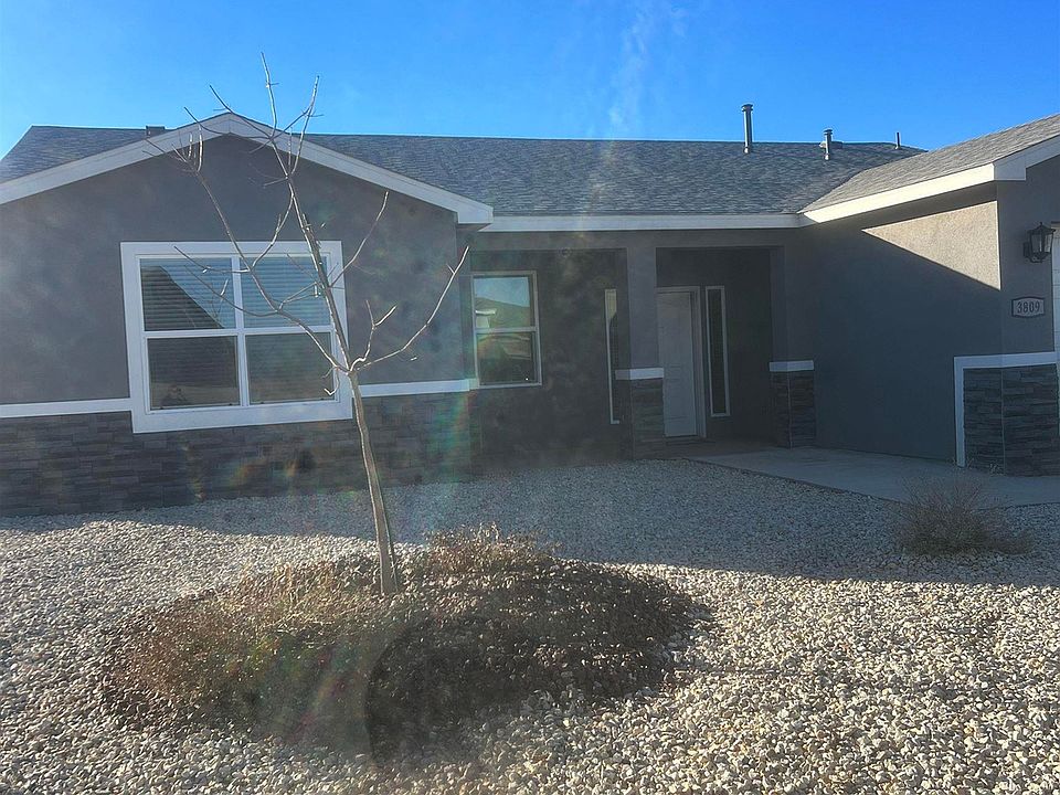 1st image of 3809 Saguaro Dr