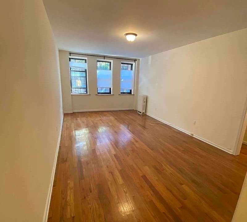 1st image of 35 Orange St #2EF