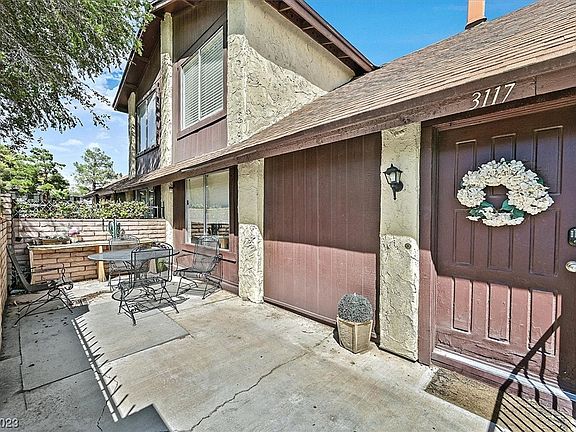3rd image of 3117 Arville St