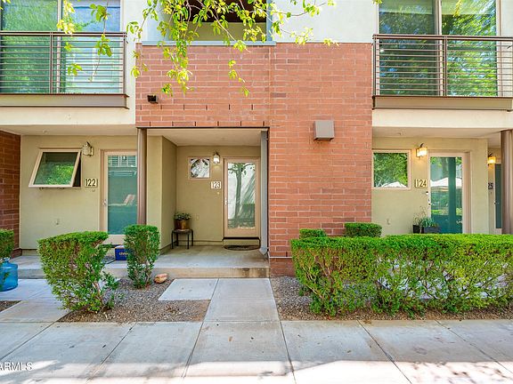 3rd image of 525 W Lakeside Dr Unit 123