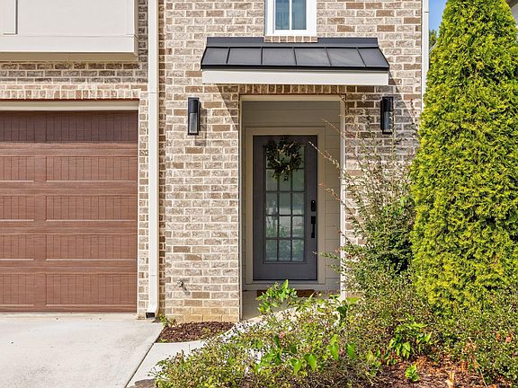 3rd image of 1349 Carrington Way
