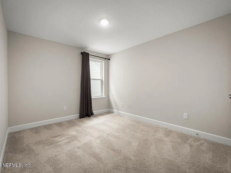 63 Millenia Dr — Photo 33