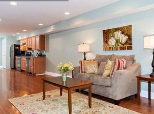 2644 N Charles St, Baltimore, MD 21218