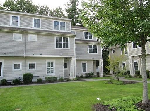 2nd image of 2604 Tupelo Cir #2604