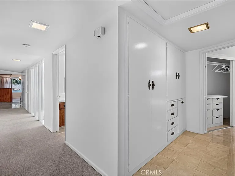 10401 Wystone Ave — Photo 44