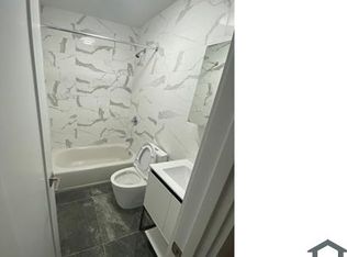 638 Manida St, Bronx, NY 10474